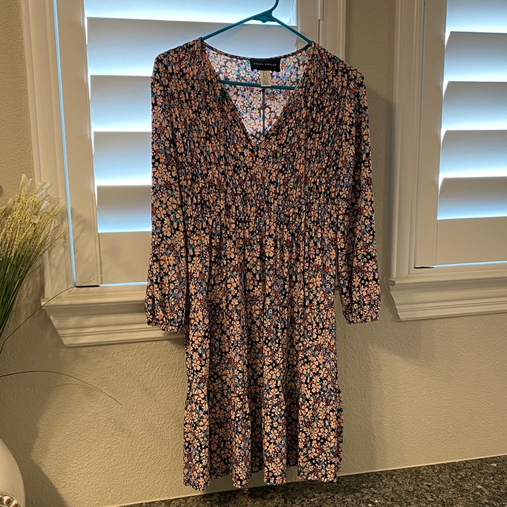 Donna Morgan Multicolor Floral Long Sleeve Dress, Size 2